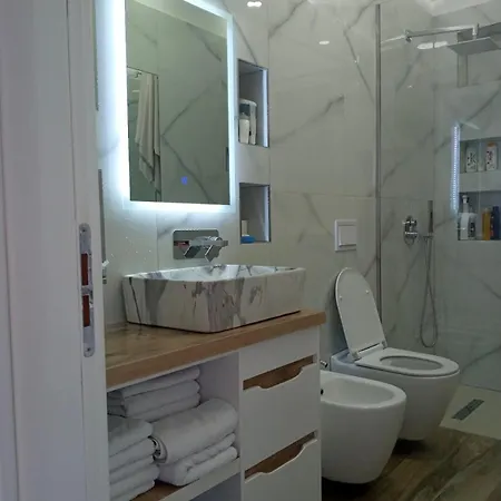 Reana Apartment Dhermi